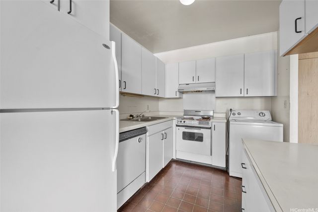 670 Prospect Street II702, Honolulu, HI 96813