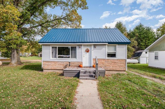 1430 Alger Court, Moffatt Twp, MI 48610
