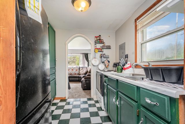 1430 Alger Court, Moffatt Twp, MI 48610