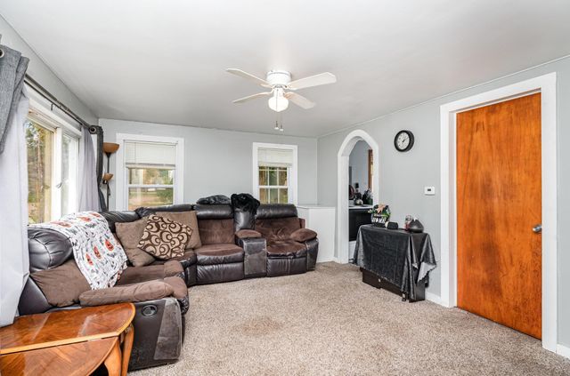 1430 Alger Court, Moffatt Twp, MI 48610