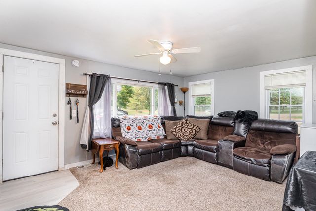 1430 Alger Court, Moffatt Twp, MI 48610