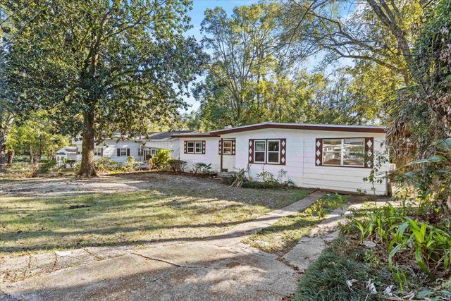 1641 Mayhew Street, Tallahassee, FL 32304