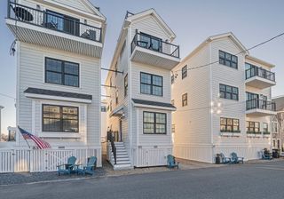 85 Glades Rd, Scituate, MA 02066