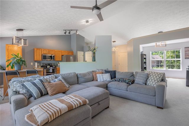 4398 Longmeadow Lane, Beavercreek, OH 45430