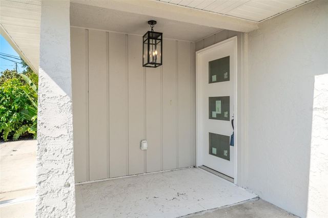 1231 BEACON DRIVE, Port Charlotte, FL 33952