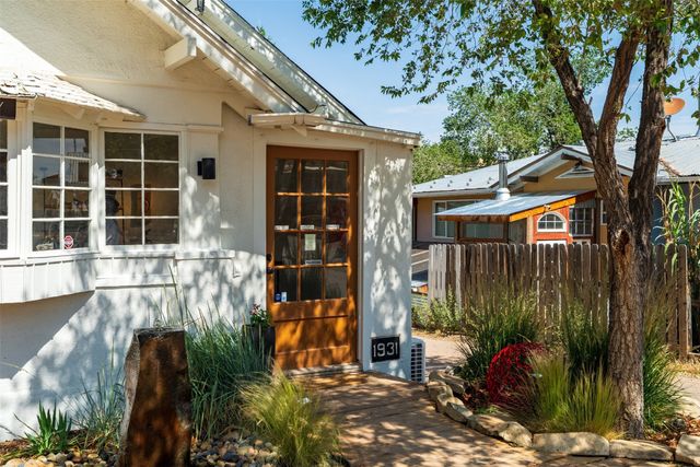 2863 NM 14 Highway, Madrid, NM 87010