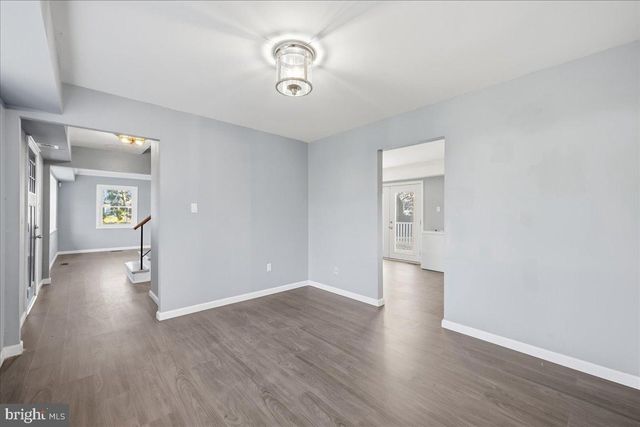 4 EAST CT, Willingboro, NJ 08046