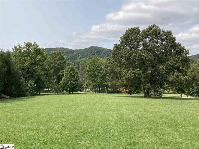 27 Crown Ridge Road, Travelers Rest, SC 29690