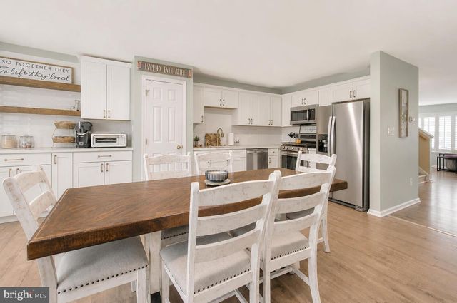11 CANDLESTICK LN, Sicklerville, NJ 08081