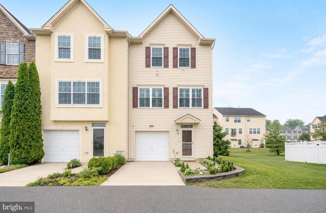 11 CANDLESTICK LN, Sicklerville, NJ 08081