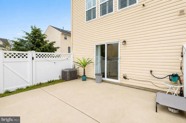 11 CANDLESTICK LN, Sicklerville, NJ 08081
