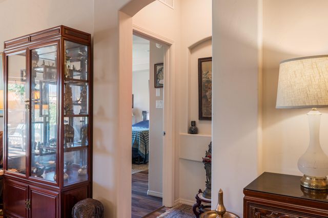 711 Firewheel Loop SW, Los Lunas, NM 87031