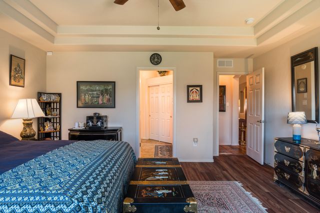 711 Firewheel Loop SW, Los Lunas, NM 87031