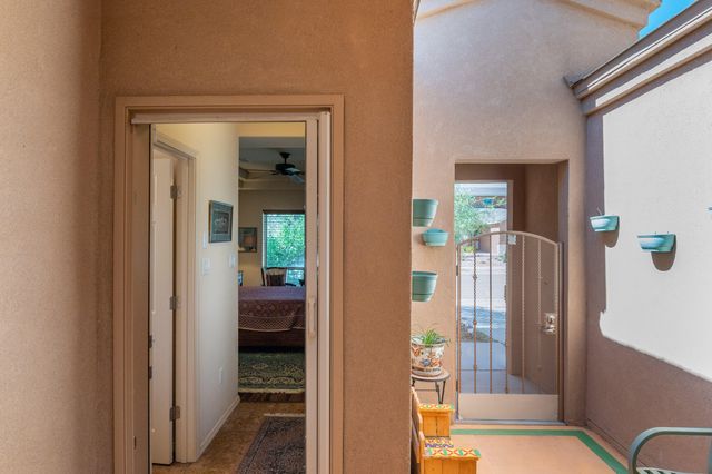 711 Firewheel Loop SW, Los Lunas, NM 87031