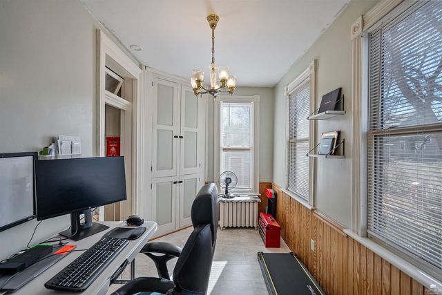 900 N Buckeye Street, Abilene, KS 67410