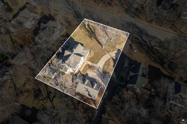 900 N Buckeye Street, Abilene, KS 67410