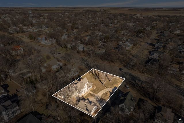 900 N Buckeye Street, Abilene, KS 67410