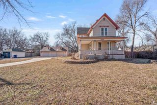 900 N Buckeye Street, Abilene, KS 67410