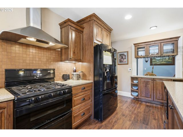 5330 Sw RIVER Rd, Hillsboro, OR 97123