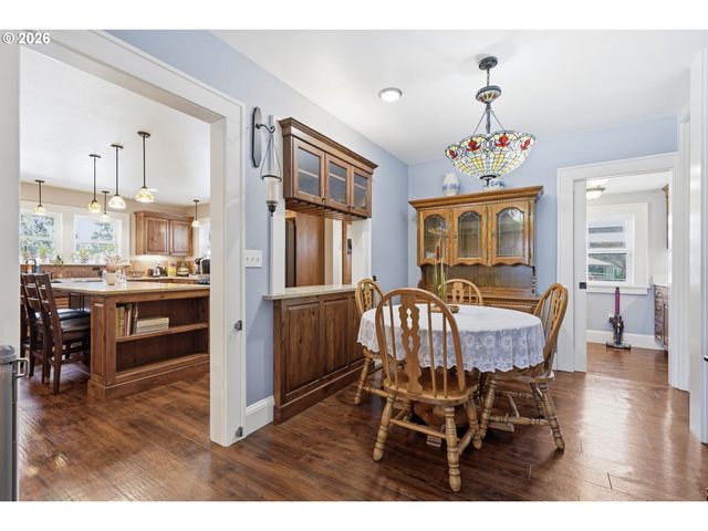 5330 Sw RIVER Rd, Hillsboro, OR 97123