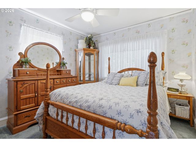 5330 Sw RIVER Rd, Hillsboro, OR 97123