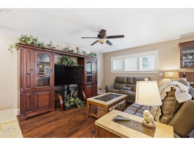 5330 Sw RIVER Rd, Hillsboro, OR 97123