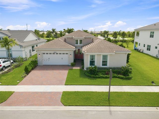 14940 Wildwood Cir, Westlake, FL 33470