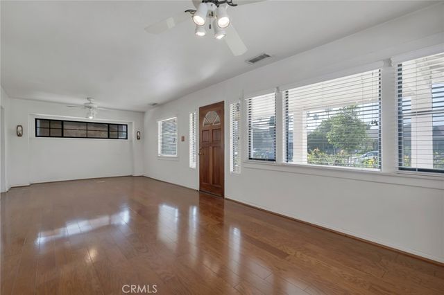 357 Vine Street, Glendale, CA 91204