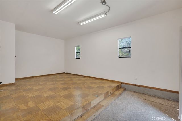 357 Vine Street, Glendale, CA 91204