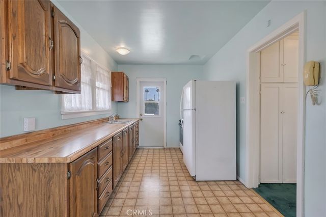 357 Vine Street, Glendale, CA 91204