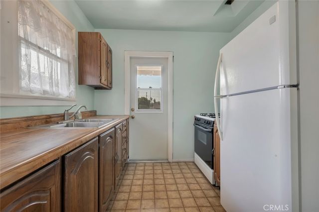 357 Vine Street, Glendale, CA 91204