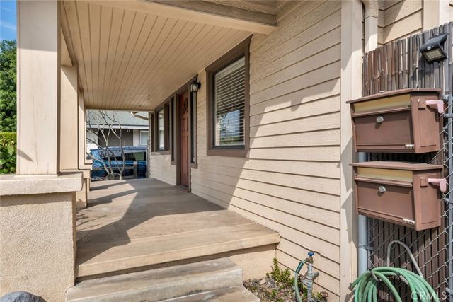 357 Vine Street, Glendale, CA 91204