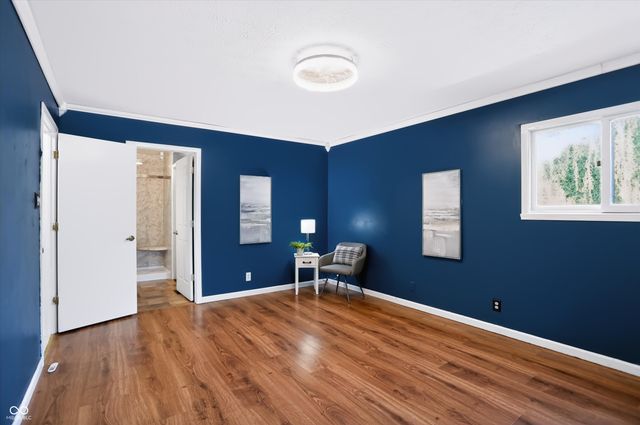 60 Waterford Court, Zionsville, IN 46077