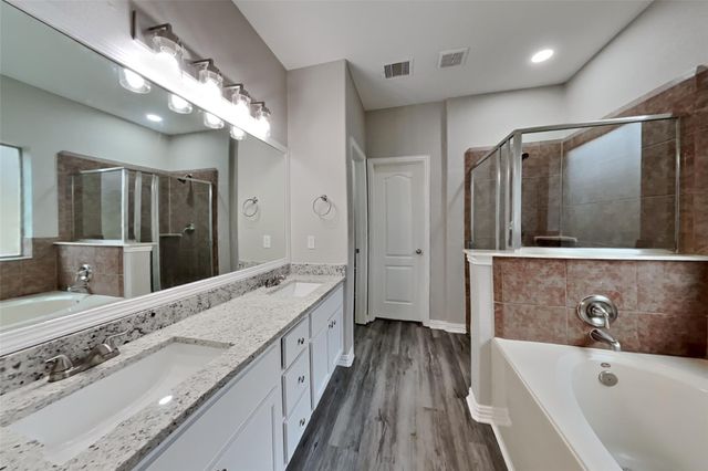 21510 Duke Alexander Drive, Kingwood, TX 77339