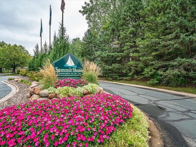 1491 Summit Shores Drive, Burnsville, MN 55306