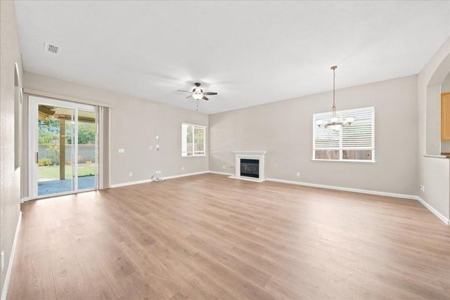 2016 San Esteban Cir, Roseville, CA 95747