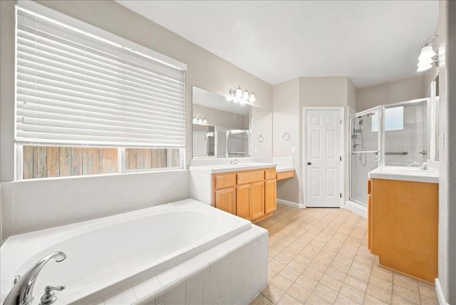 2016 San Esteban Cir, Roseville, CA 95747