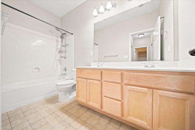 2016 San Esteban Cir, Roseville, CA 95747