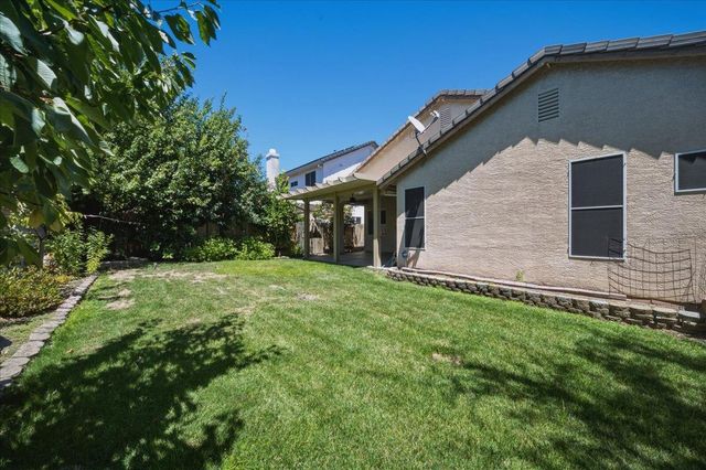 2016 San Esteban Cir, Roseville, CA 95747