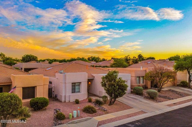 7446 E Placita Luz De La Luna, Tucson, AZ 85715