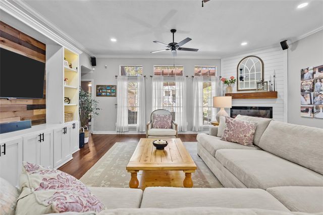 1009 Sable Drive, Friendswood, TX 77546