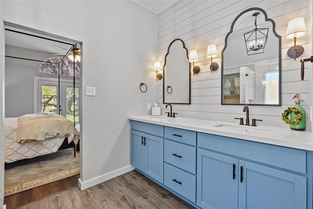 1009 Sable Drive, Friendswood, TX 77546