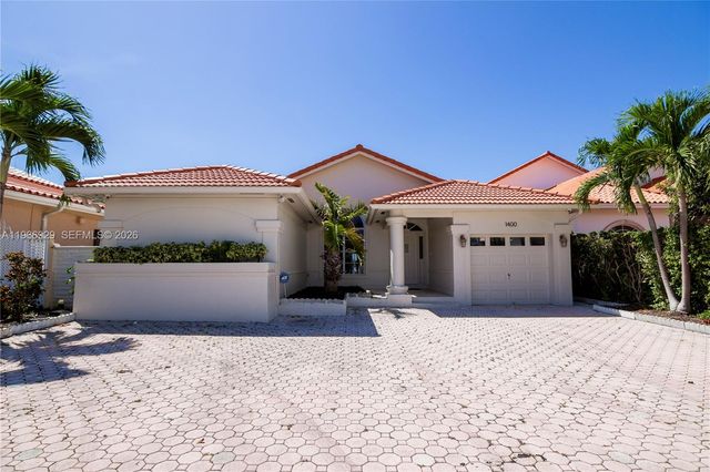 1400 Stillwater Dr, Miami Beach, FL 33141