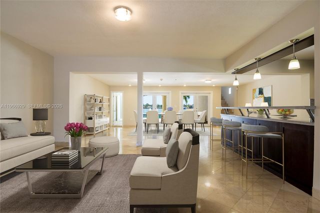 1400 Stillwater Dr, Miami Beach, FL 33141