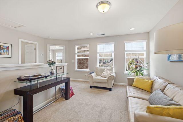 166 Lightwood Dr, Antioch, TN 37013