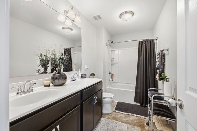 166 Lightwood Dr, Antioch, TN 37013