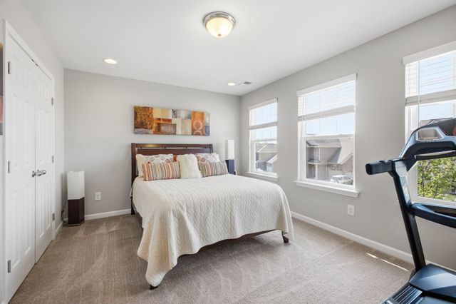 166 Lightwood Dr, Antioch, TN 37013