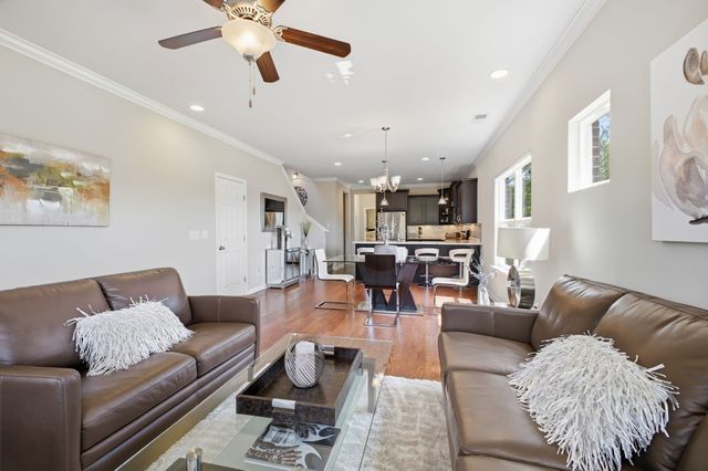 166 Lightwood Dr, Antioch, TN 37013