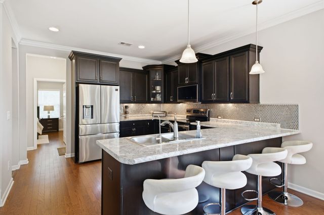 166 Lightwood Dr, Antioch, TN 37013