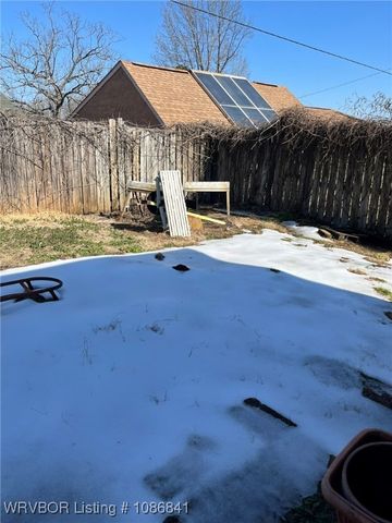 1508 M Circle, Barling, AR 72923